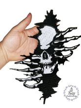Load image into Gallery viewer, Horror patch, Skull Patch, Embroidered Patch