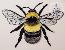 Load image into Gallery viewer, Bumblebee patch Insect applique   3d patch Iron on set2 p