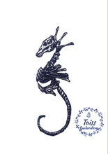 Load image into Gallery viewer, Seahorse patch• bone patch