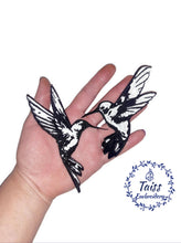 Load image into Gallery viewer, Hummingbird patch, Bird patch, Set 2 p