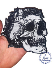 Load image into Gallery viewer, Skeleton Patch, Skull with flowers
