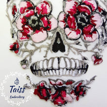 Load image into Gallery viewer, Skull embroidery patch ,sugar skull of flowers embroidery, fashion embroidery patch, stylish embroidery,