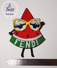 Load image into Gallery viewer, Designer patch Embroidered patch Iron on patch Round patches Fashion patch