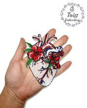 Load image into Gallery viewer, Heart with flowers large embroidered patch. Iron on applique 3,5x4,7in