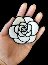 Load image into Gallery viewer, Fashion patch Designer patch Embroidered Iron on patch
