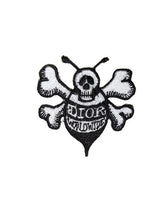 Load image into Gallery viewer, Iron on patch Fashion patch Designer patch Embroidered patches