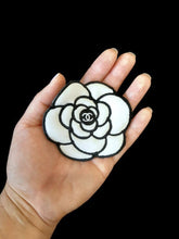 Load image into Gallery viewer, Fashion patch Designer patch Embroidered Iron on patch
