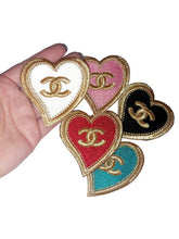 Load image into Gallery viewer, Heart patch Logo patch Fashion patch Designer patch Embroidered Iron on Patch