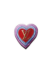 Load image into Gallery viewer, Desinger embroidered patch, heart patch, patch iron on,  fashion patch, mask patch
