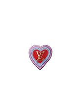 Load image into Gallery viewer, Desinger embroidered patch, heart patch, patch iron on,  fashion patch, mask patch
